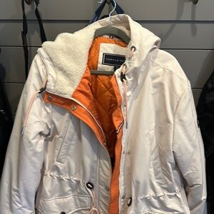 Tommy Hilfiger, size L, small blemish on side Only wore a few times, like new